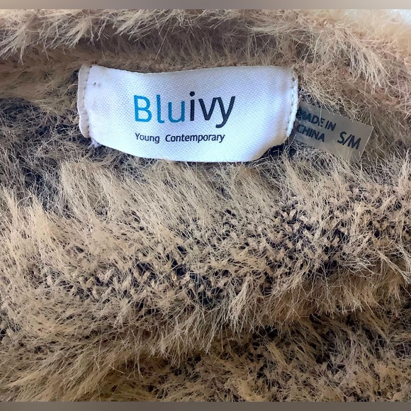 Bluivy S/M Oversized Cardigan - Picture 4 of 8